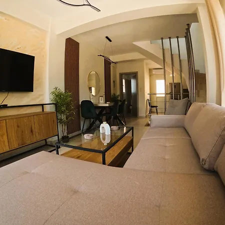 Elegant 4br Maisonette For Families And Groups * Loutráki