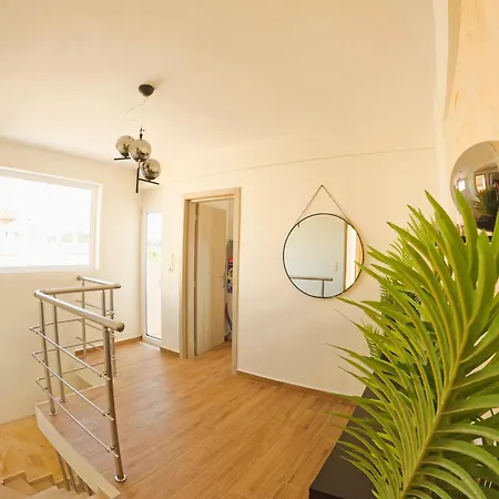 Apartamento Elegant 4br Maisonette For Families And Groups Loutráki