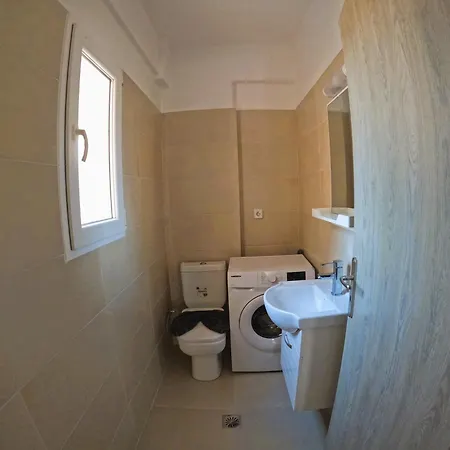 Elegant 4br Maisonette For Families And Groups Apartmán Loutráki