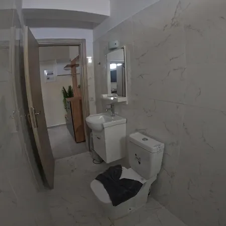 Elegant 4br Maisonette For Families And Groups