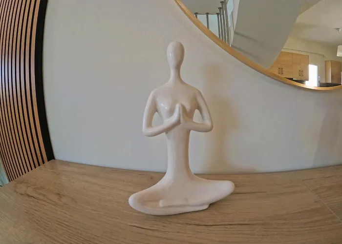 Elegant 4br Maisonette For Families And Groups Apartamento *