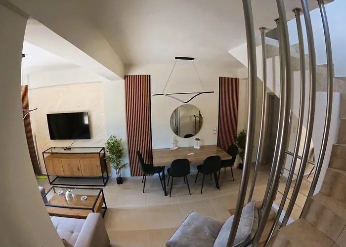 Elegant 4br Maisonette For Families And Groups *